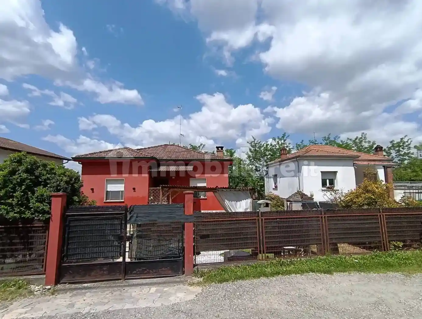 Villa in vendita a Castel San Giovanni