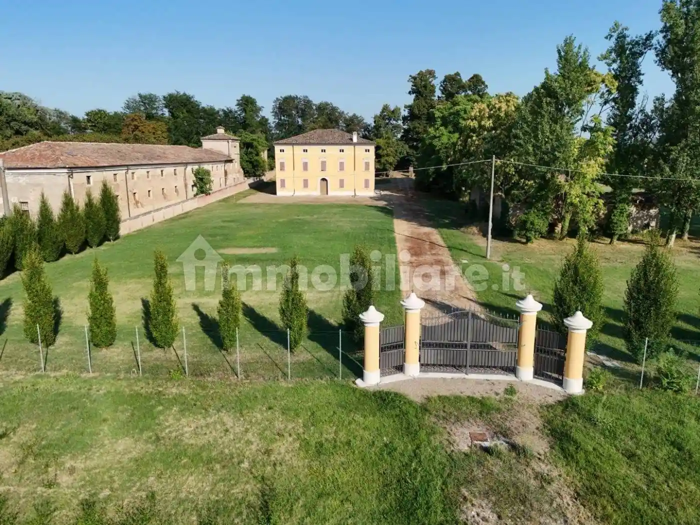 Rustico - Casale in vendita a Bomporto