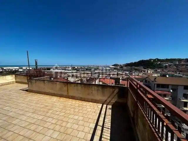 Appartamento in vendita a Ancona