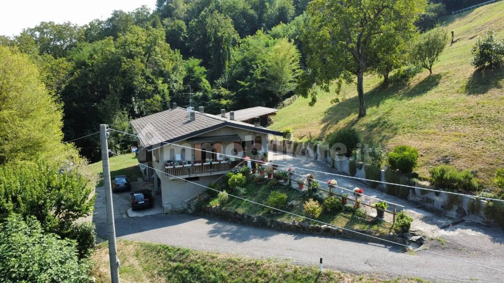 Villa in vendita a Adrara San Martino