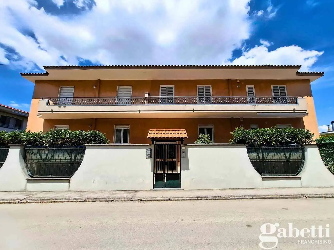 Appartamento in vendita a Castello di Cisterna