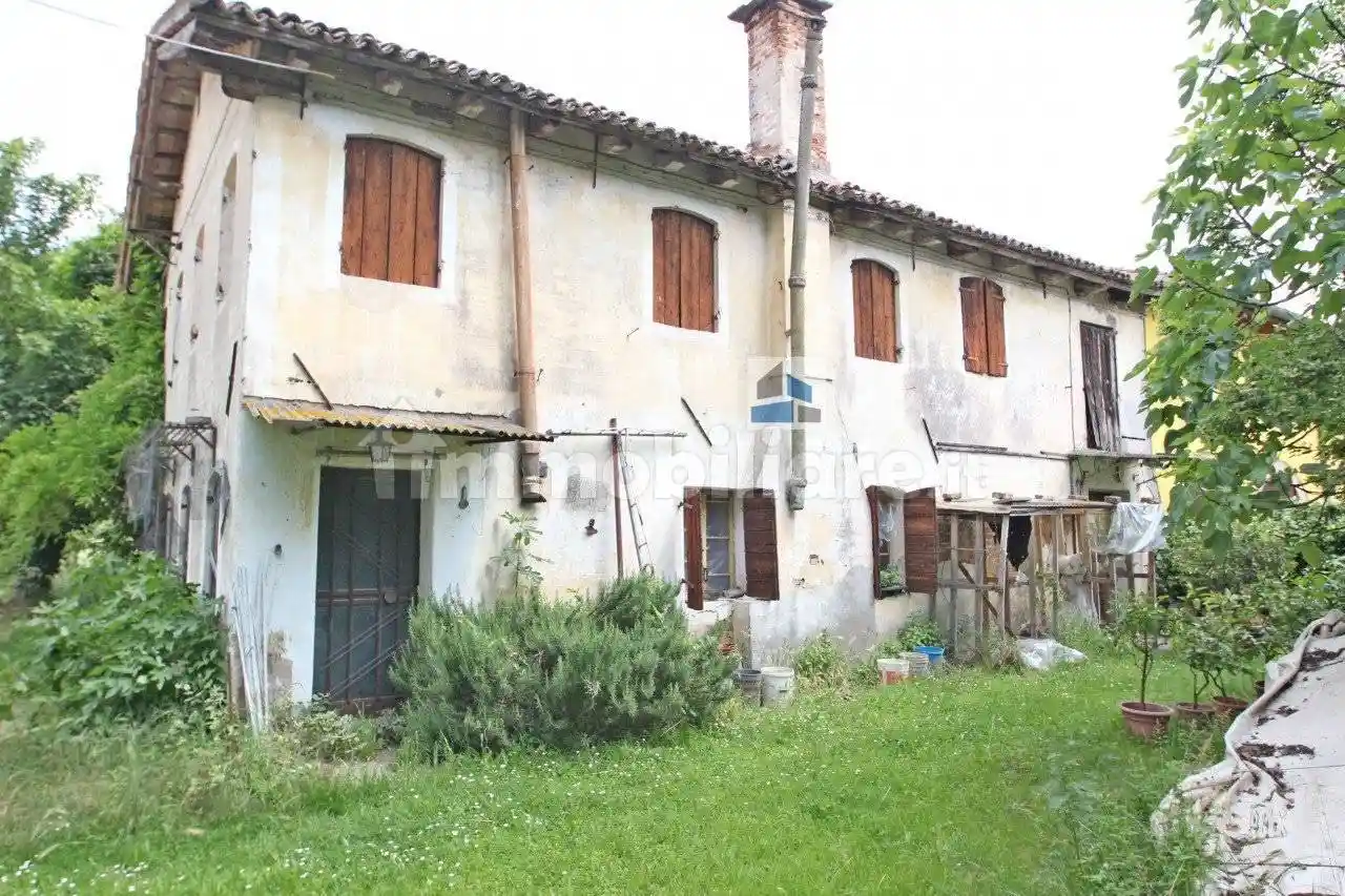 Rustico - Casale in vendita a Santa Maria di Sala