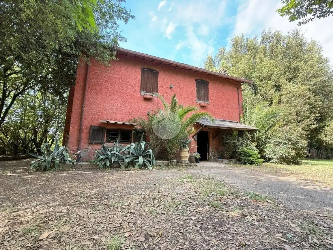 Villa in vendita a Viterbo