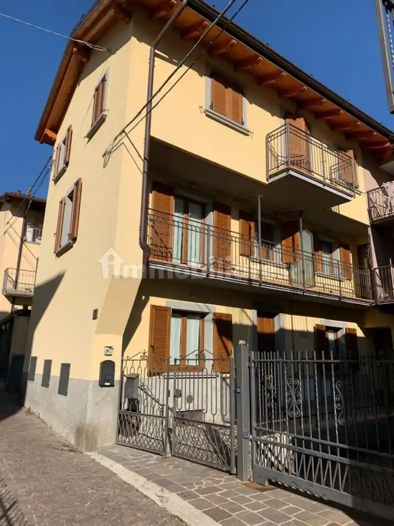 Casa indipendente in vendita a Ardesio