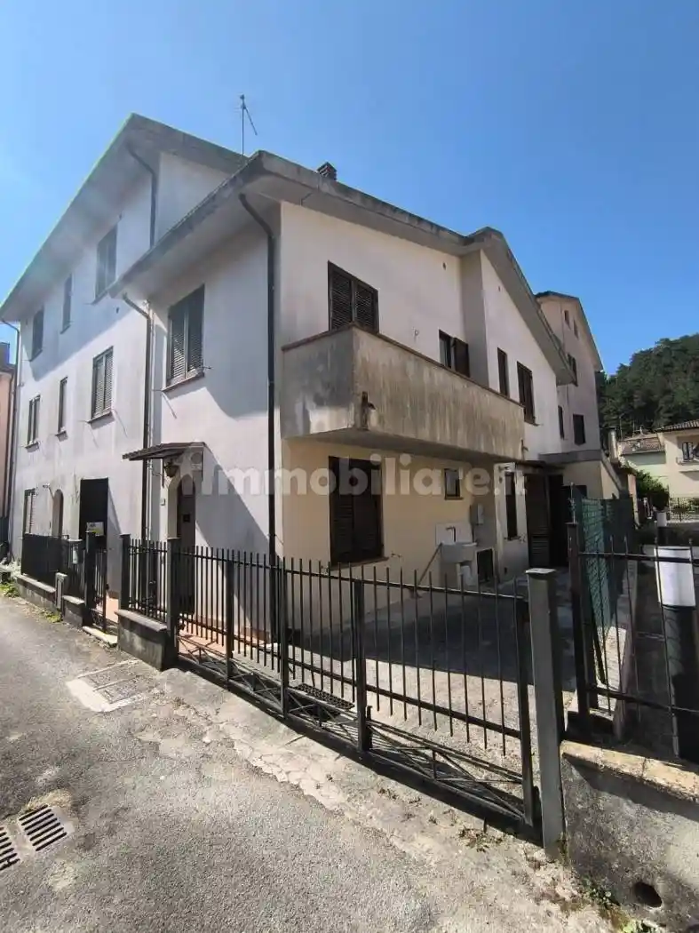 Appartamento Località Belfiore, Vescia, Belfiore, Scanzano, Foligno - foto 2