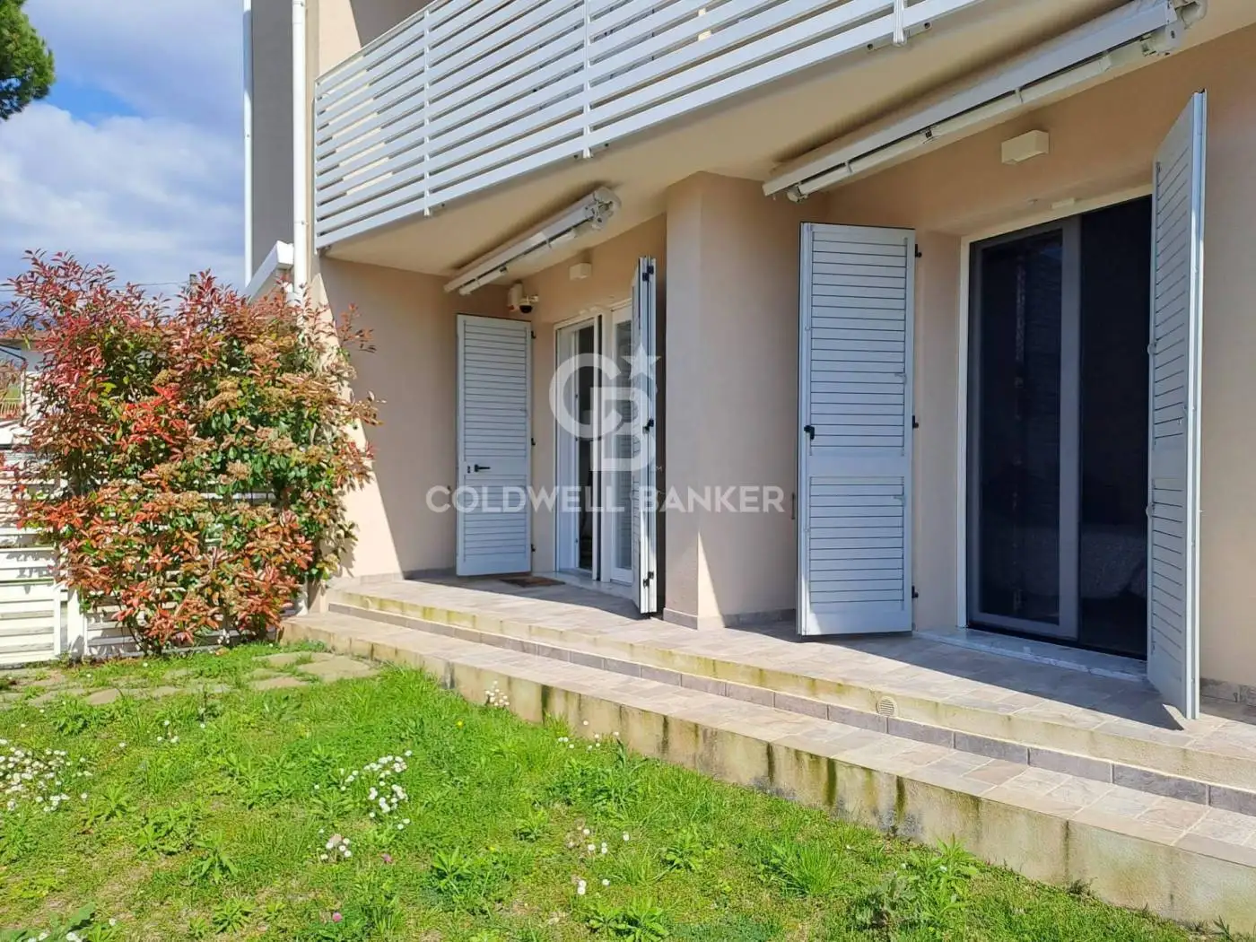 Appartamento in affitto a Montignoso