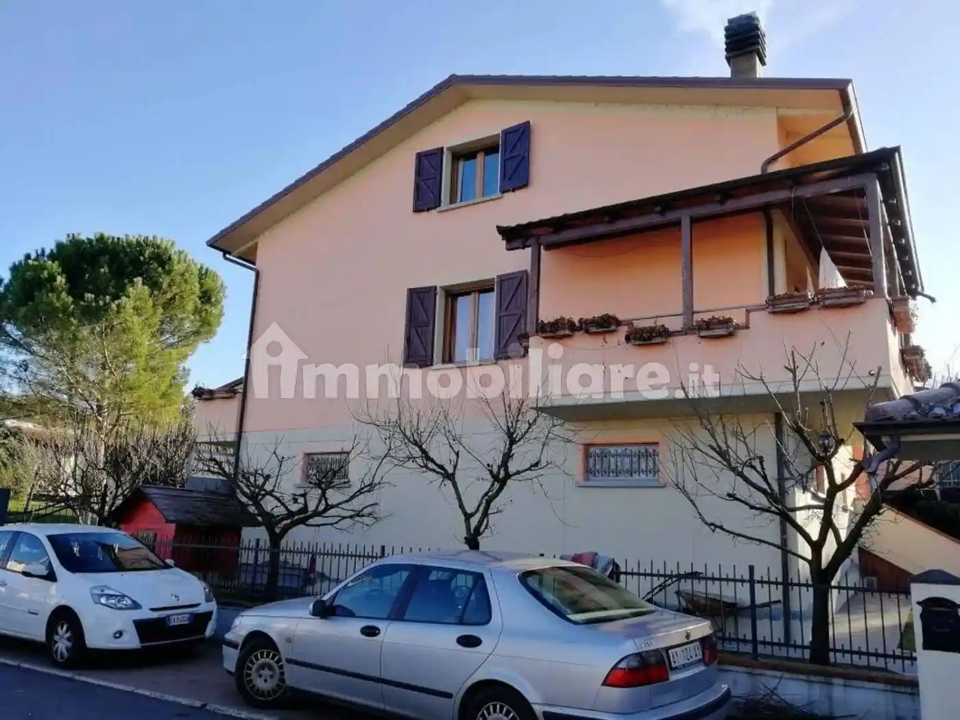 Villa in vendita a Vezzano sul Crostolo