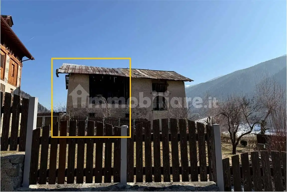 Rustico - Casale in vendita a Pellizzano
