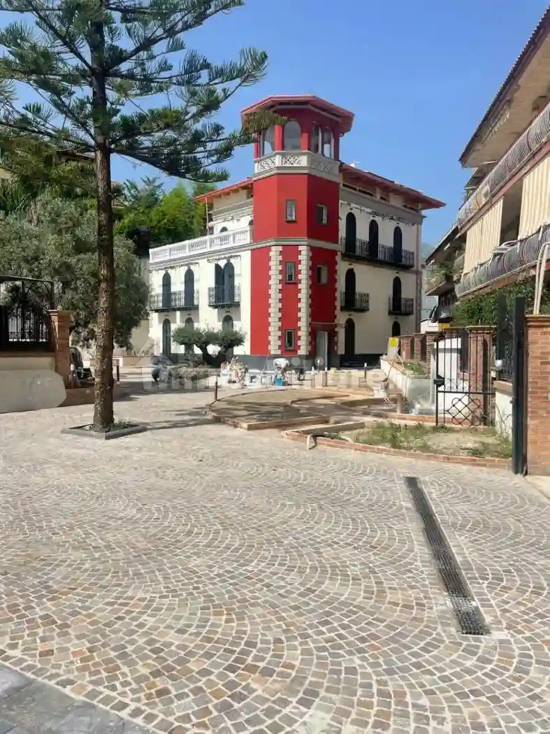 Palazzo - Edificio - foto 3