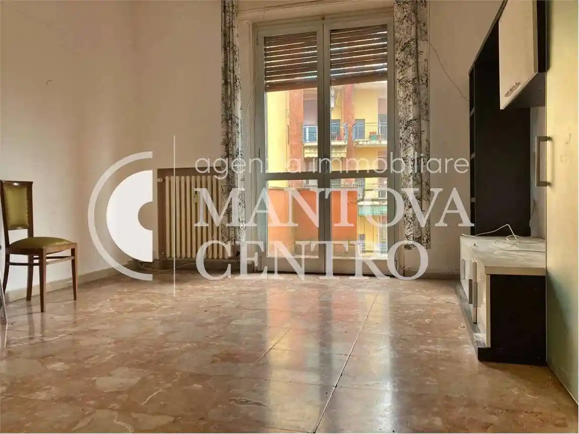 Appartamento in vendita a Mantova