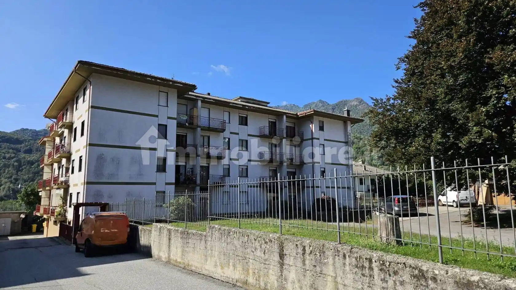 Appartamento in vendita a Varallo