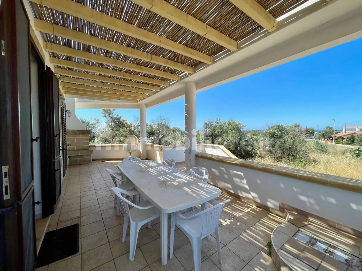 Casa indipendente in affitto a Alliste