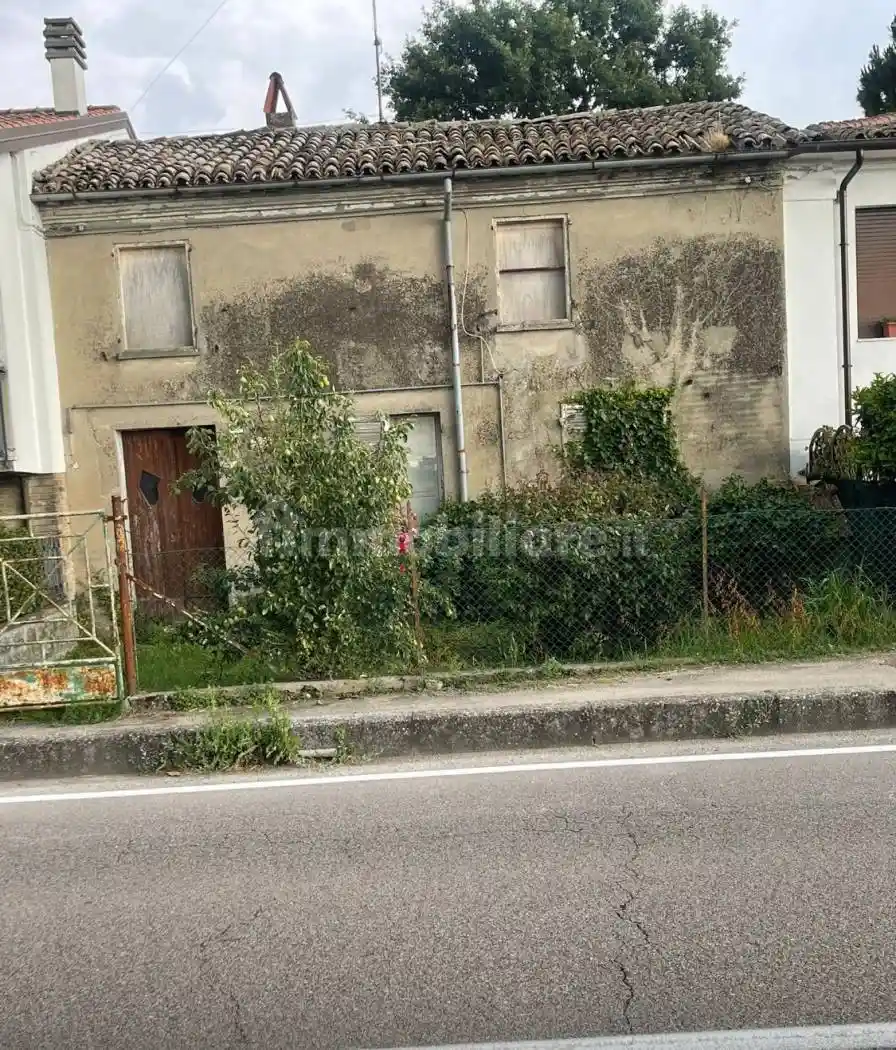 Casa indipendente in vendita a Ravenna