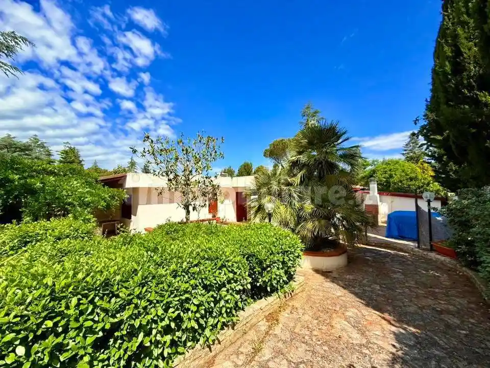 Villa in vendita a Cassano delle Murge