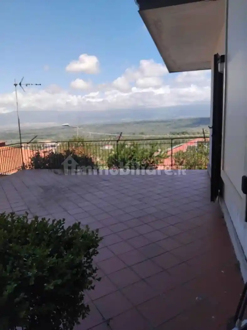 Appartamento in vendita a Maida
