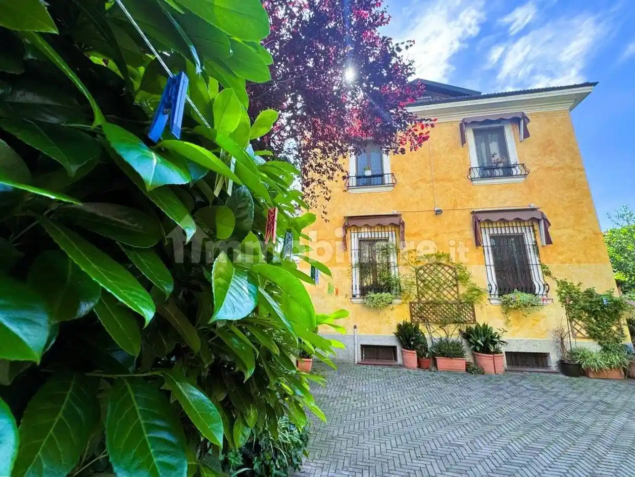 Villa unifamiliare via Privata Giovanni da Verazzano, 19-21, Crescenzago, Milano - foto 2