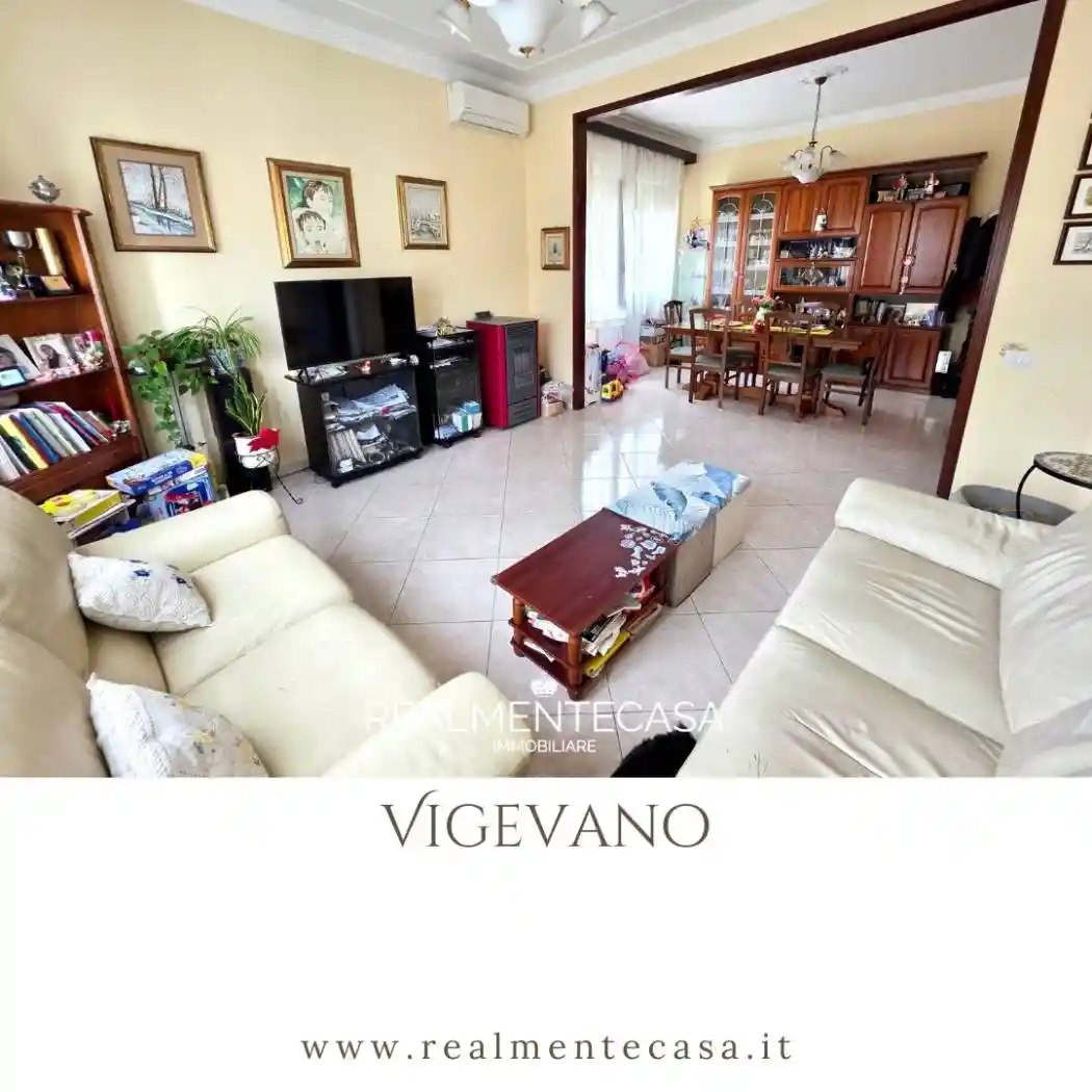 Villa in vendita a Vigevano