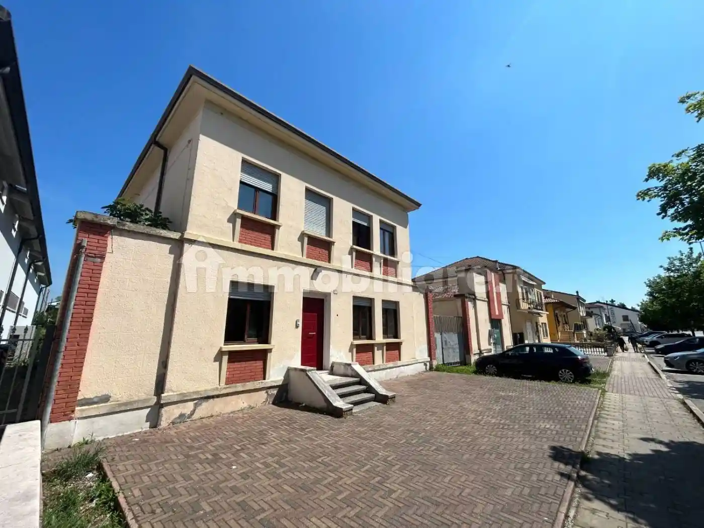 Palazzo - Edificio in vendita a Ronco all'Adige