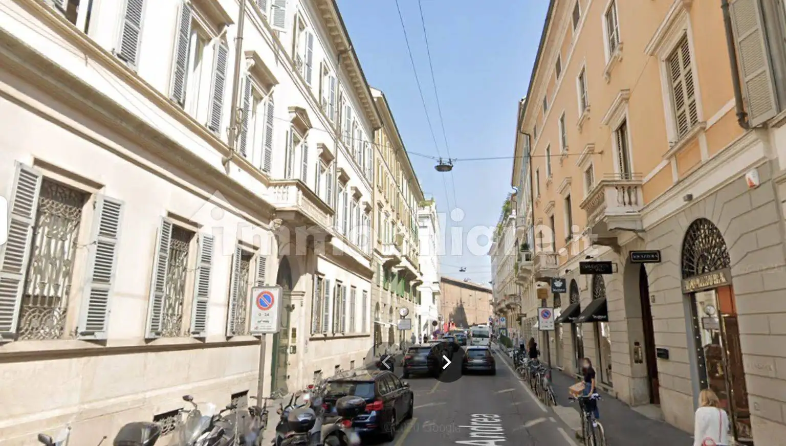 Building in vendita a Milan