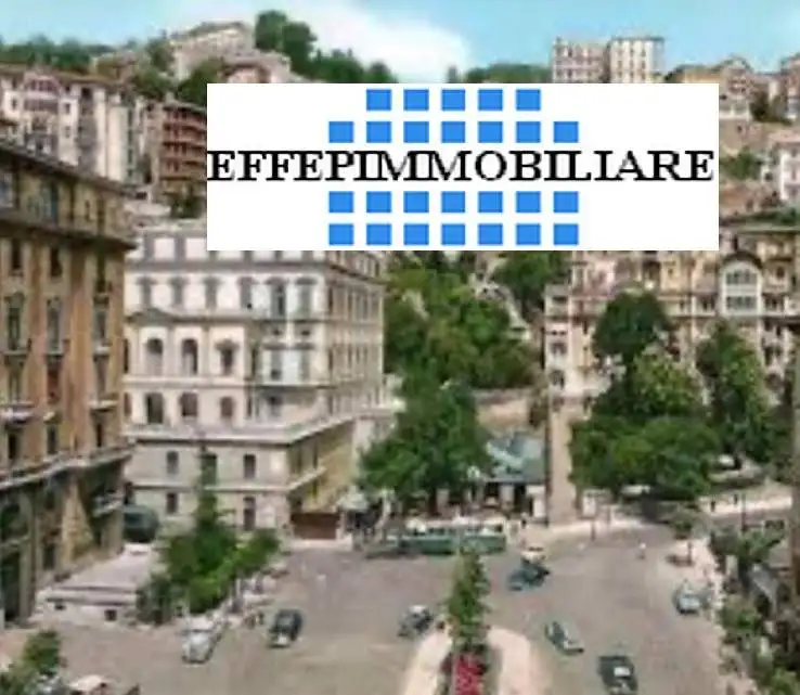 Appartamento in affitto a Napoli
