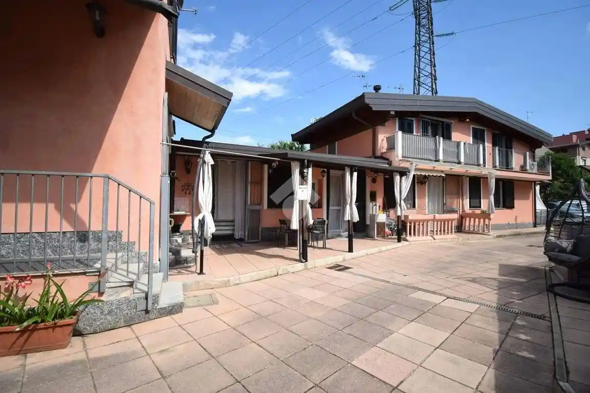 Villa in vendita a Cologno Monzese