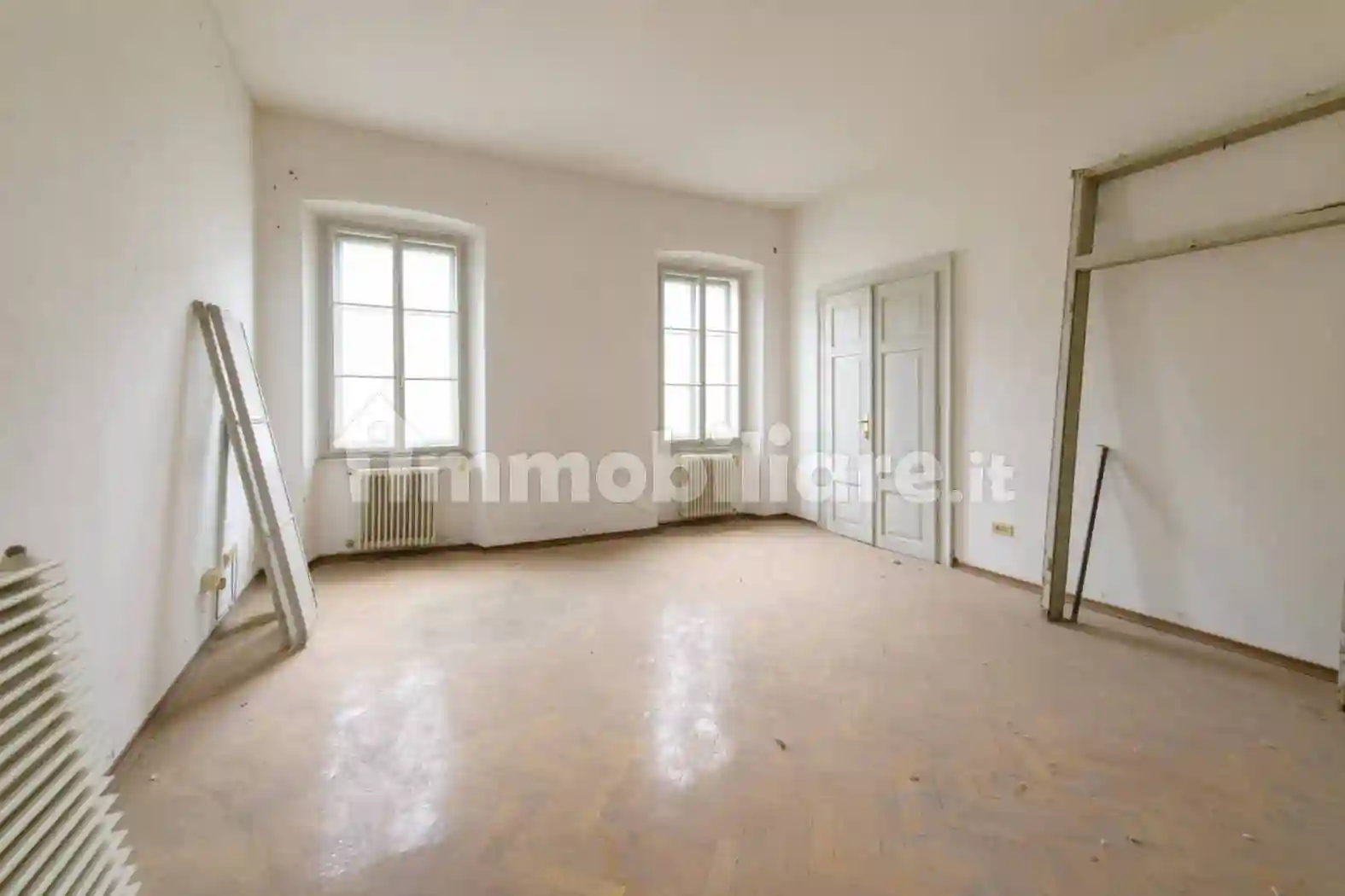 Palazzo - Edificio - foto 2