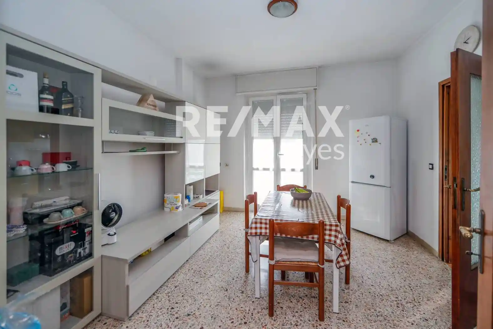 Appartamento in vendita a Garbagnate Milanese