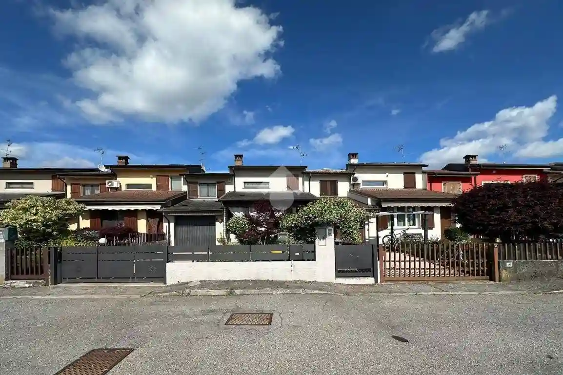 Villetta a schiera - foto 2