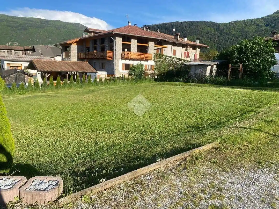 Villa bifamiliare via Bleggio 38, Centro, Fiavè - foto 4