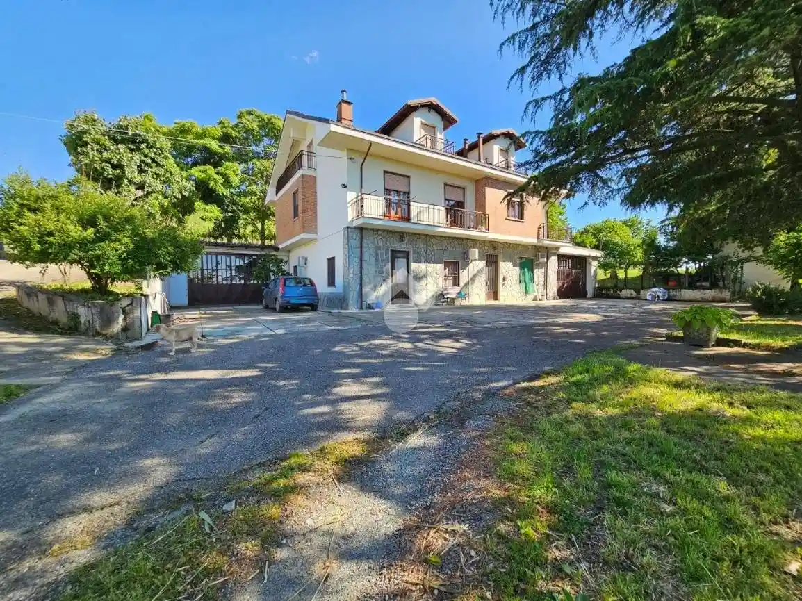 Casa indipendente in vendita a Nizza Monferrato