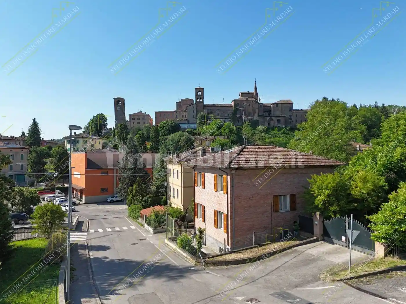 Villa in vendita a Castelvetro di Modena