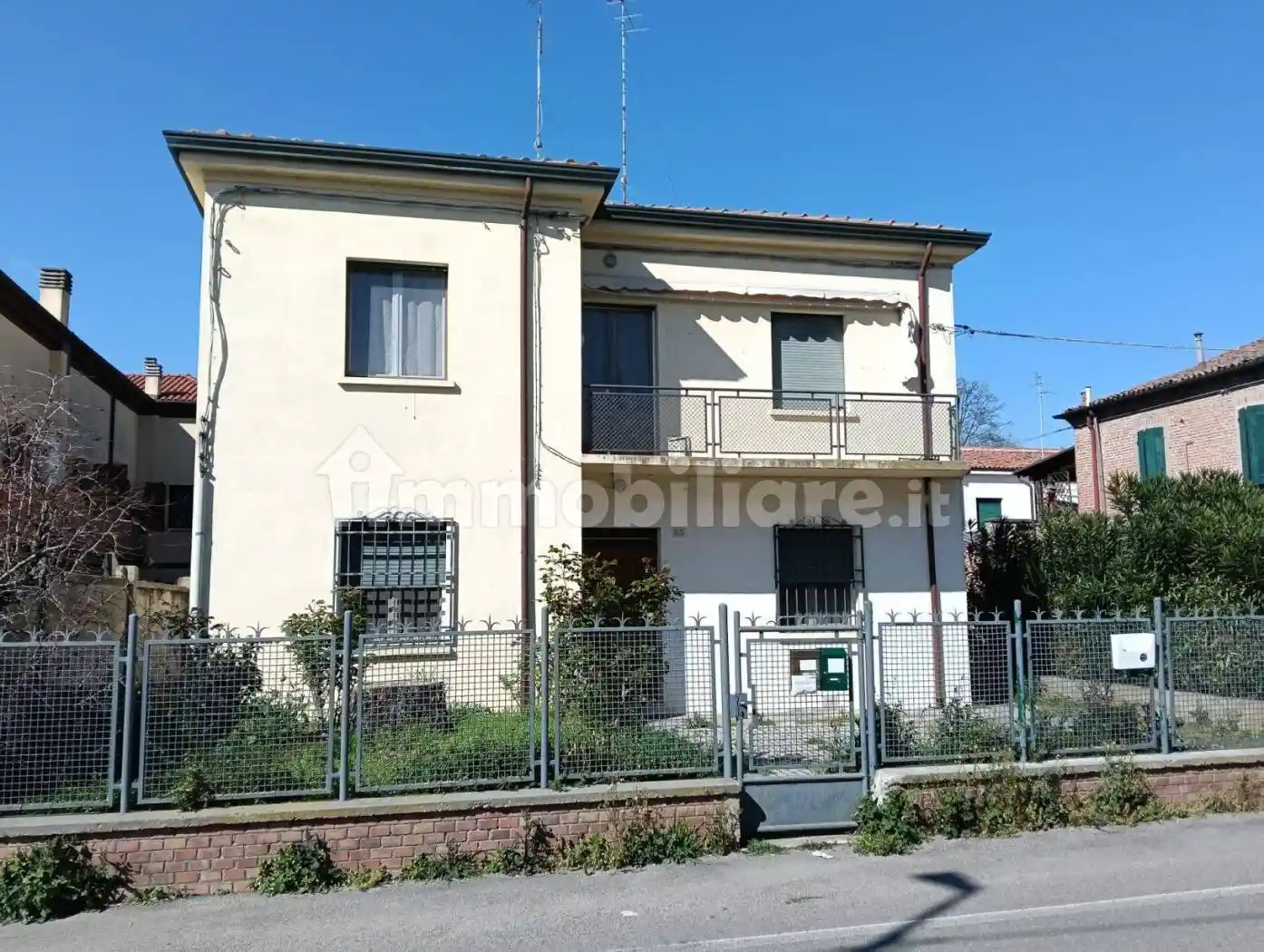 Casa indipendente in vendita a Ferrara