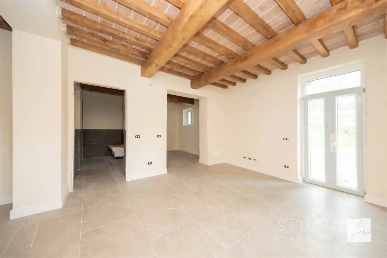 Casa colonica via della Pieve a Celle, Barile - Spazzavento, Pistoia - foto 2