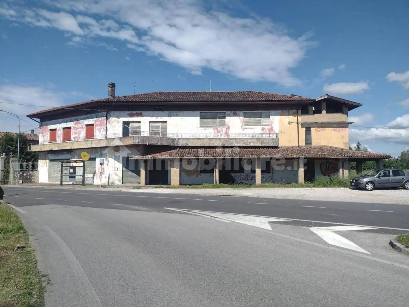 Palazzo - Edificio in vendita a Faedis