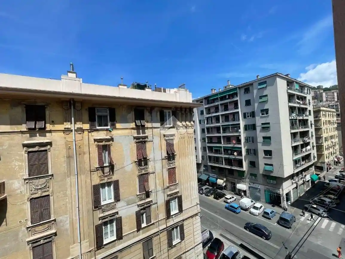 Appartamento in vendita a Genova