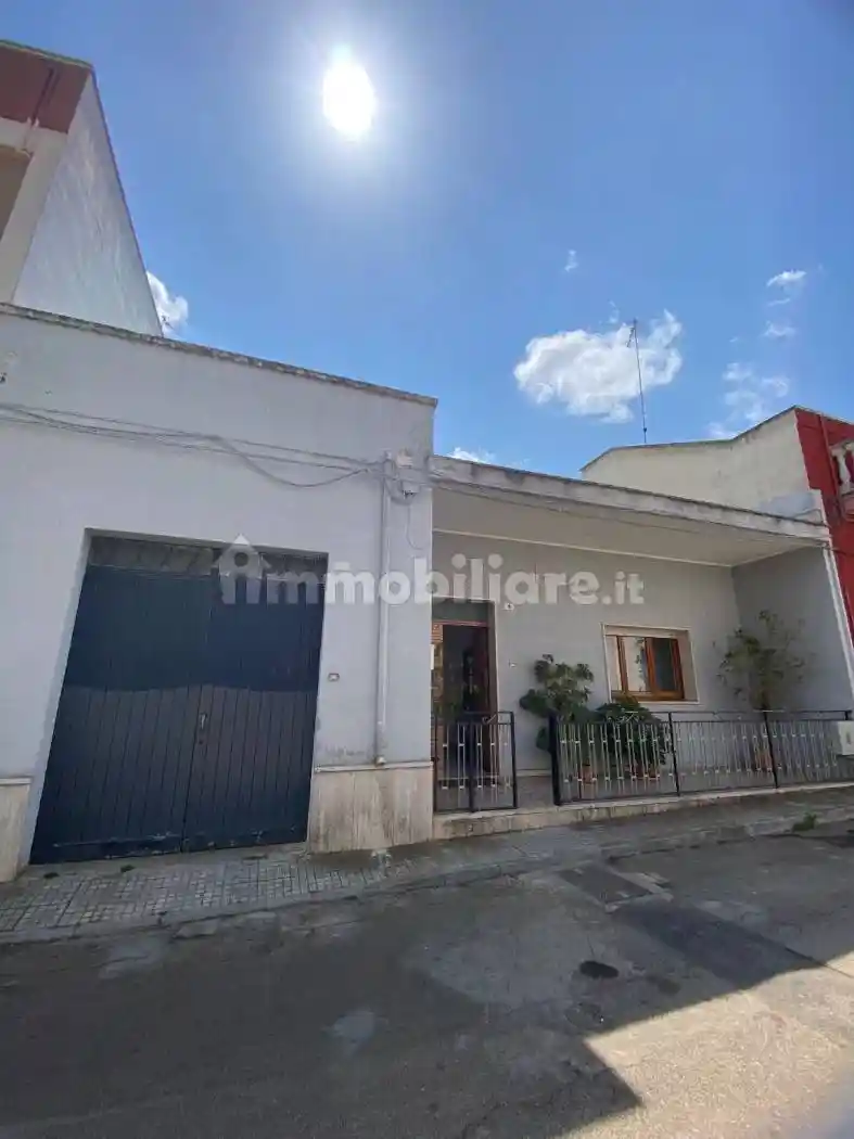 Villa in vendita a Carmiano