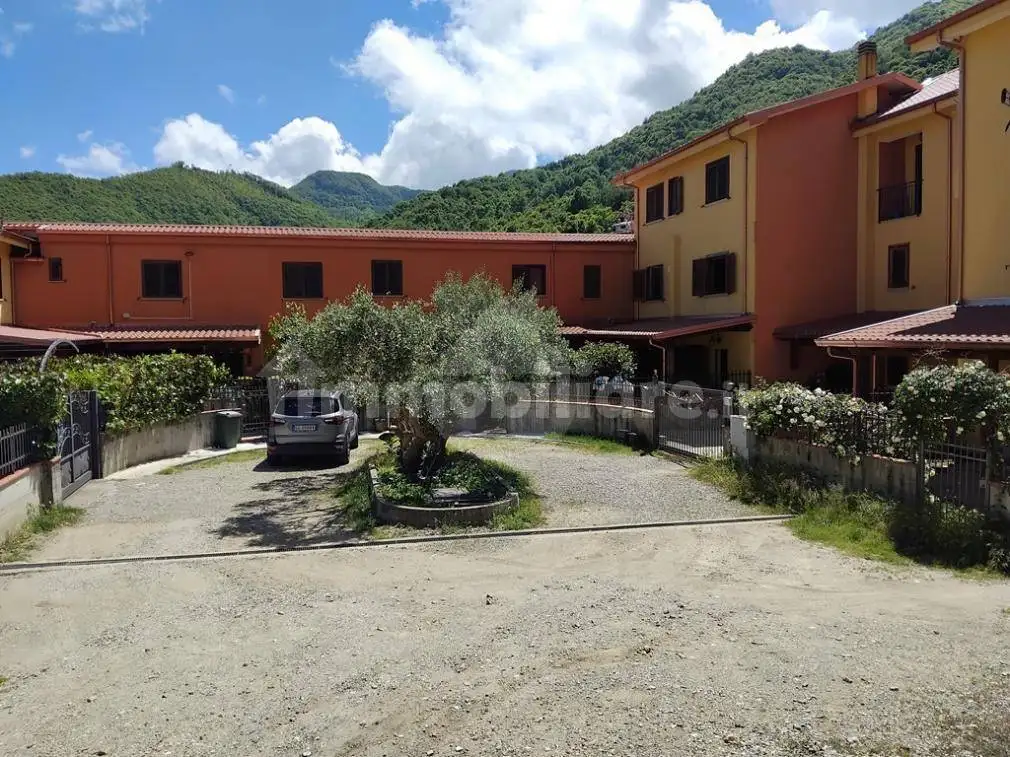 Villetta a schiera in vendita a Cerisano