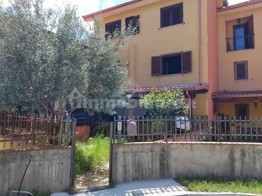 Villa a schiera Contrada Valli, Cerisano - foto 2