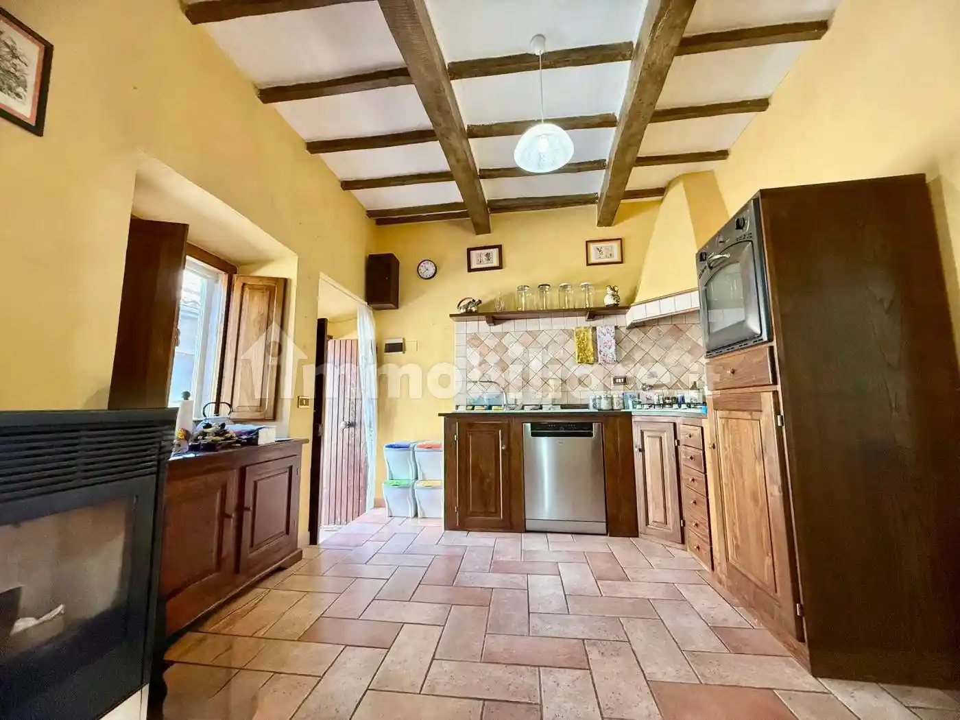 Appartamento in vendita a Baschi