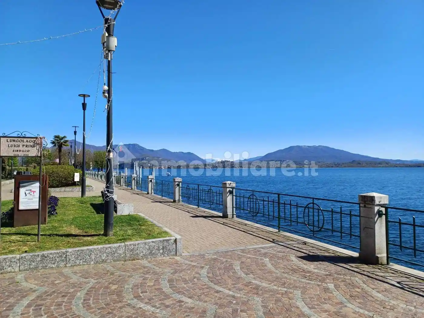 Appartamento in vendita a Belgirate