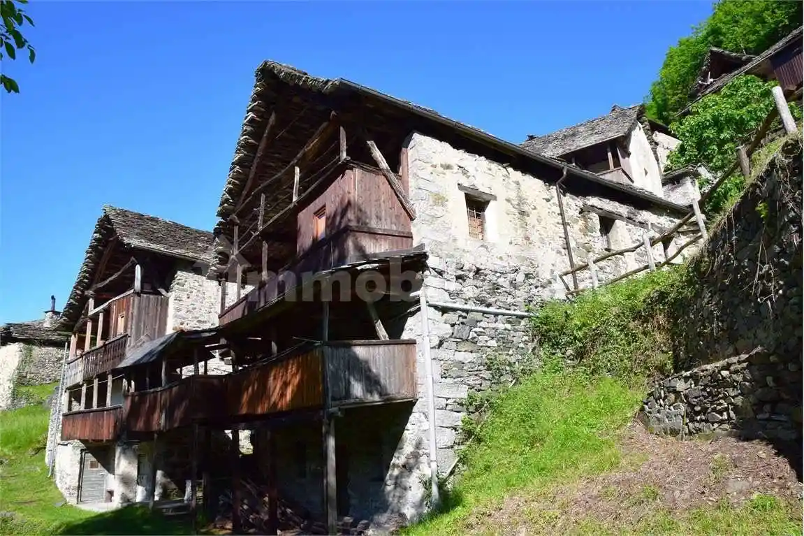 Baita Località Ielmala, snc, Calasca-Castiglione - foto 4