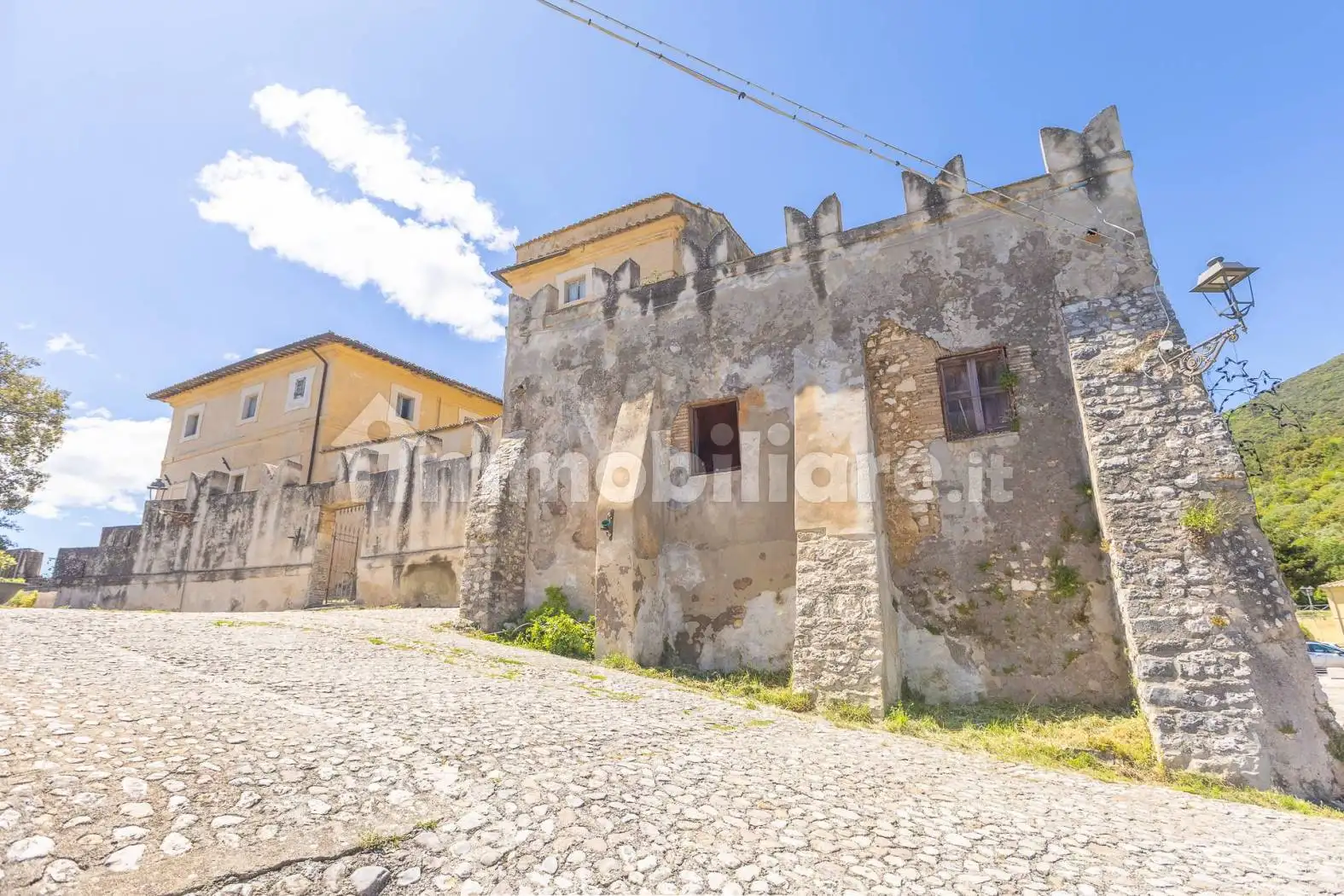 Casa indipendente in vendita a Vacone