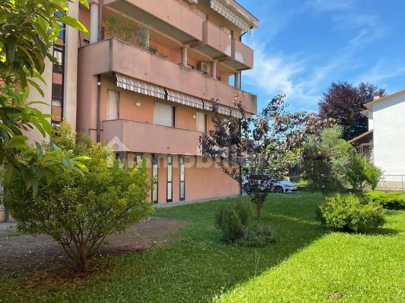 Appartamento in vendita a Voghera