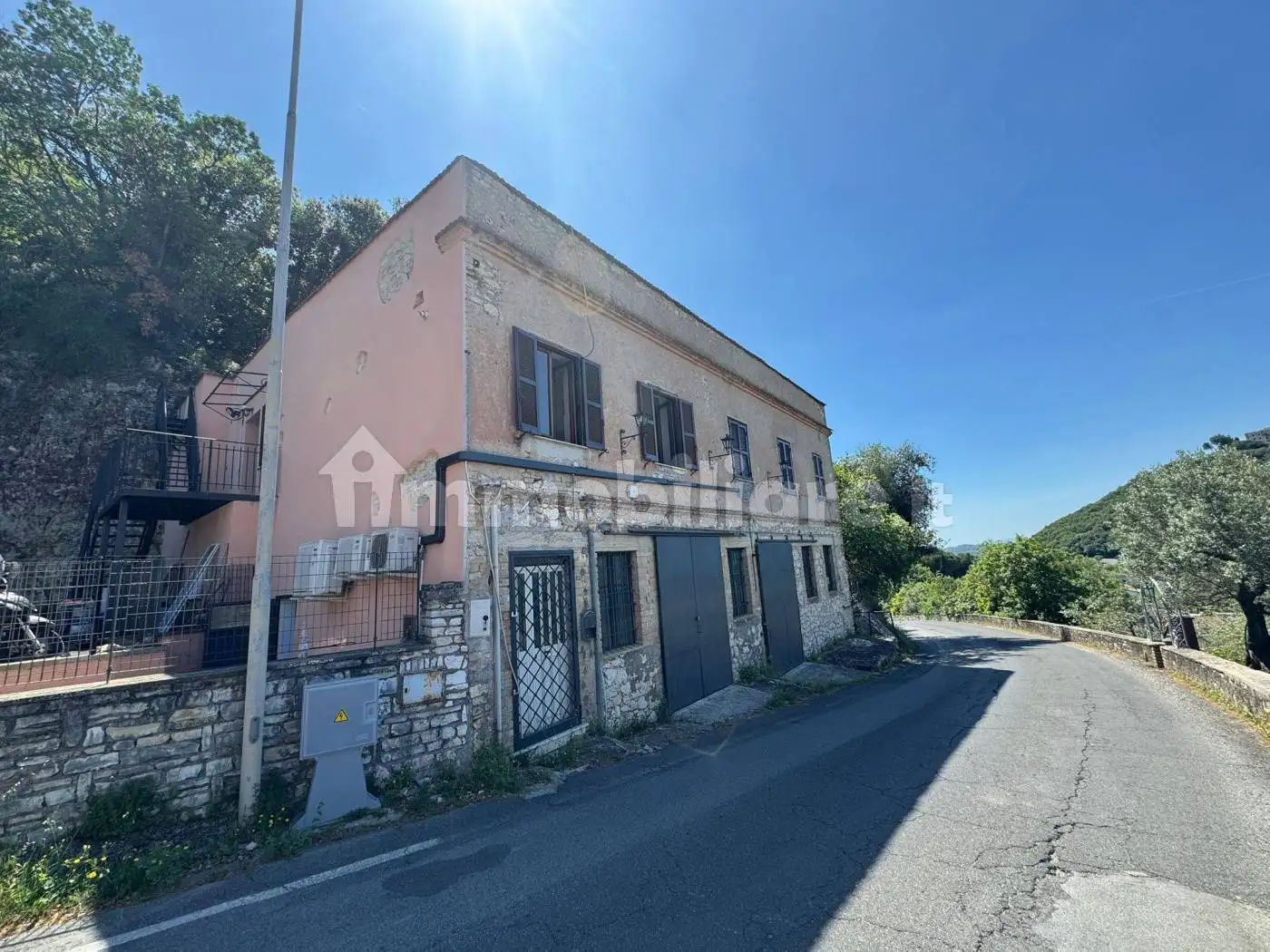 Palazzo - Edificio in Affitto - foto 3