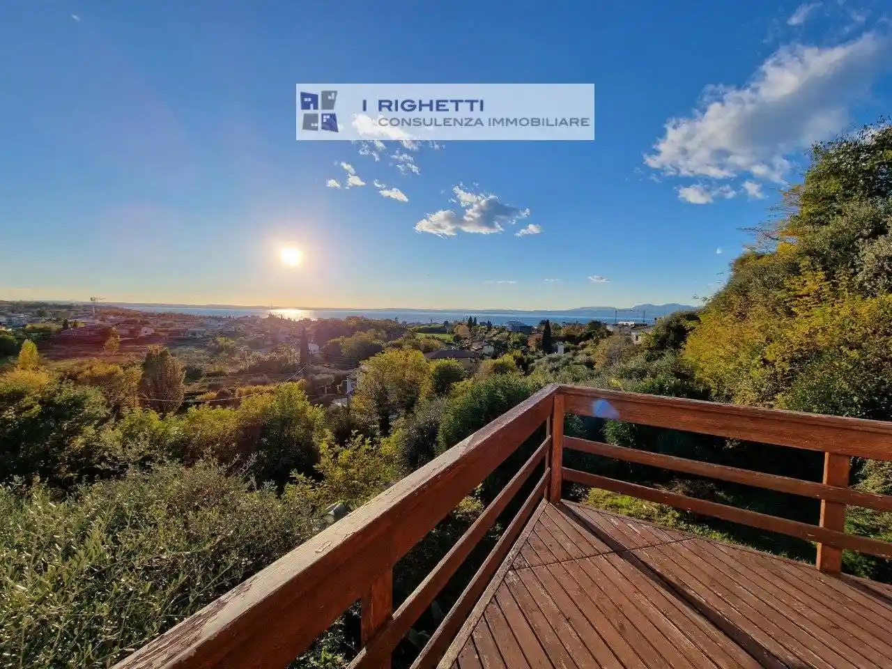 Villa in vendita a Lazise