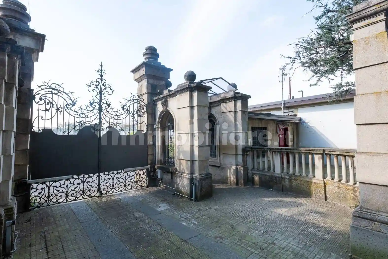 Villa in vendita a Melzo