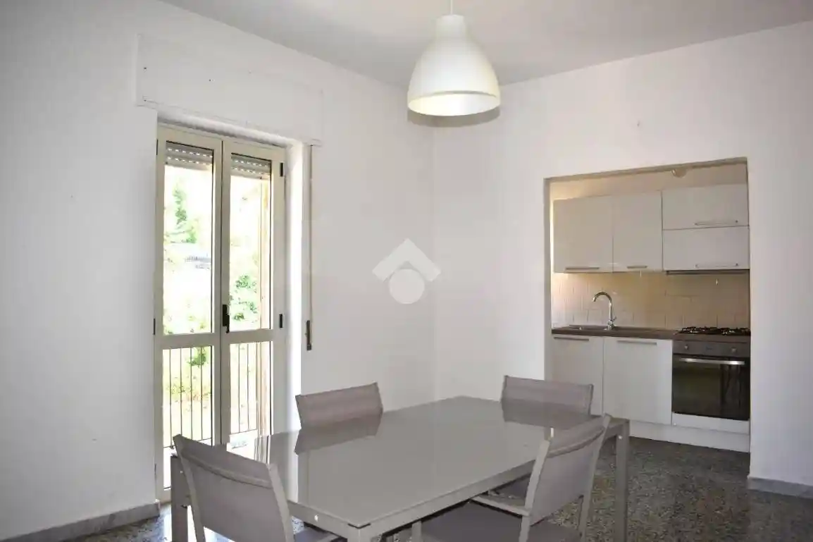 Bilocale largo Carlo Pisacane 2, Centro, Paola - foto 4