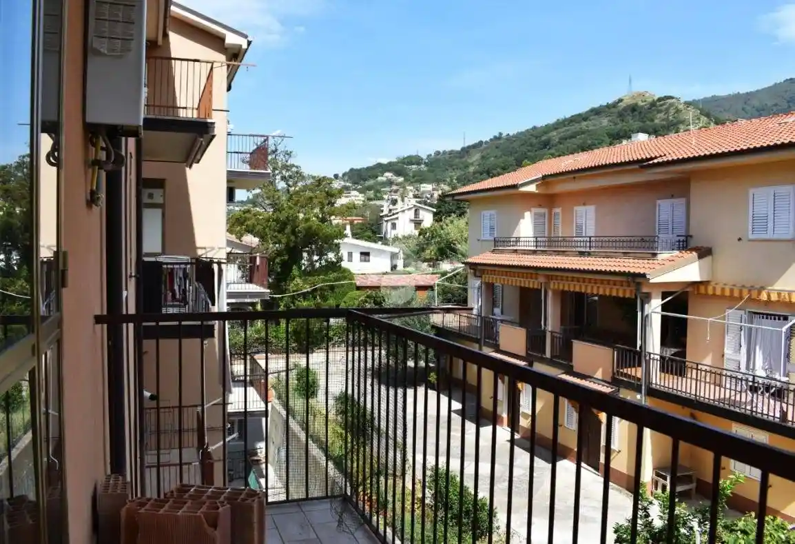 Bilocale largo Carlo Pisacane 2, Centro, Paola - foto 5