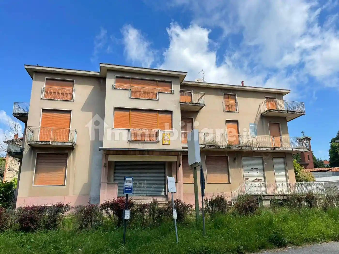 Palazzo - Edificio in vendita a Besana in Brianza