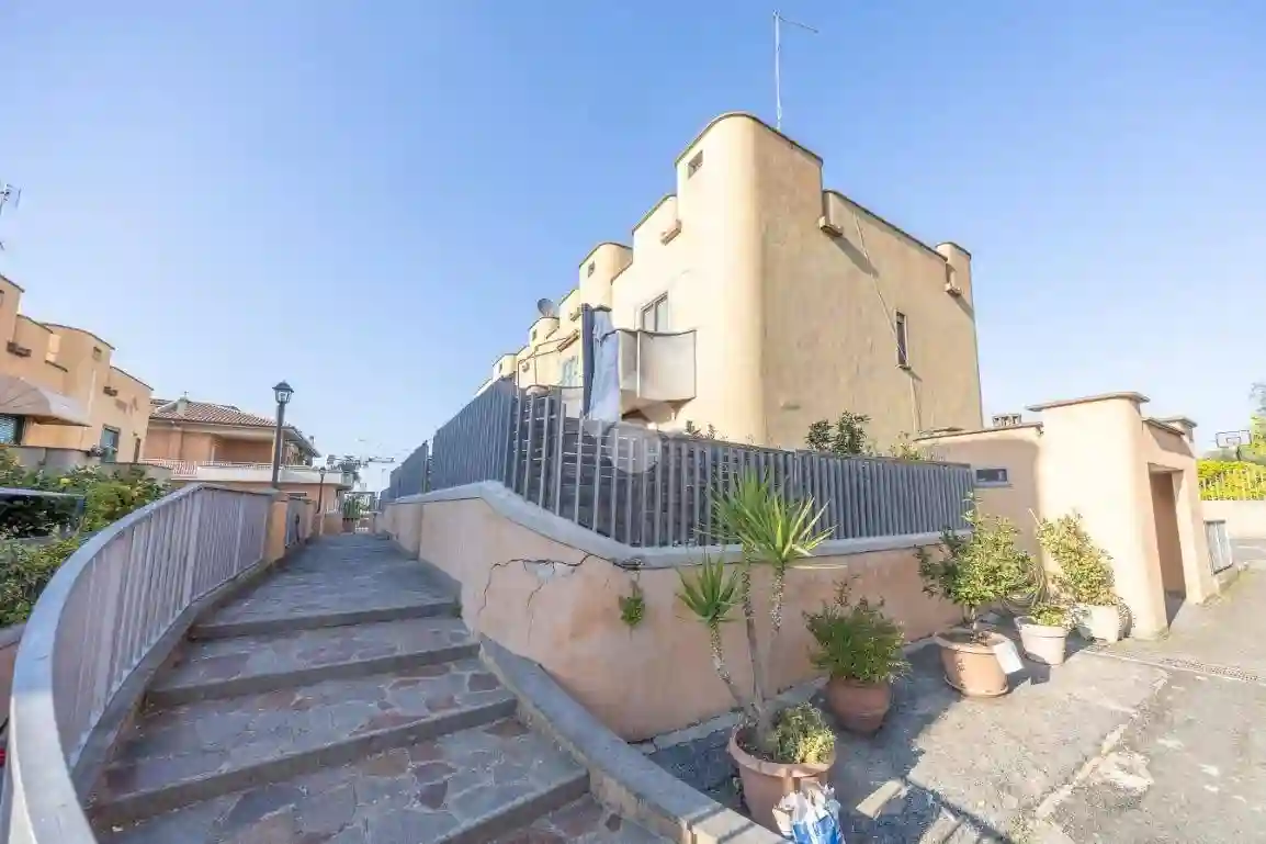 Villetta a schiera - foto 2